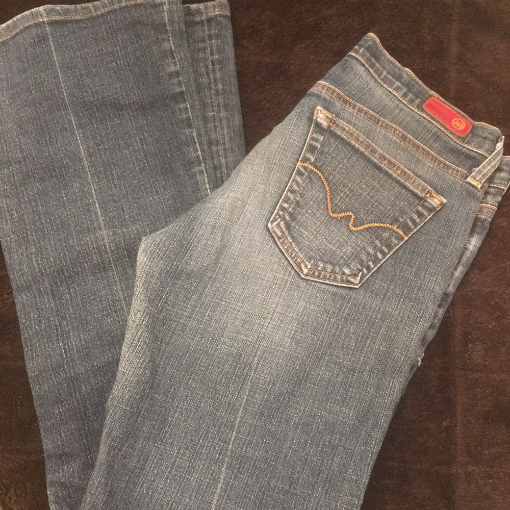 AG JEANS SZ 29X31 WOMENS ANGEL STYLE